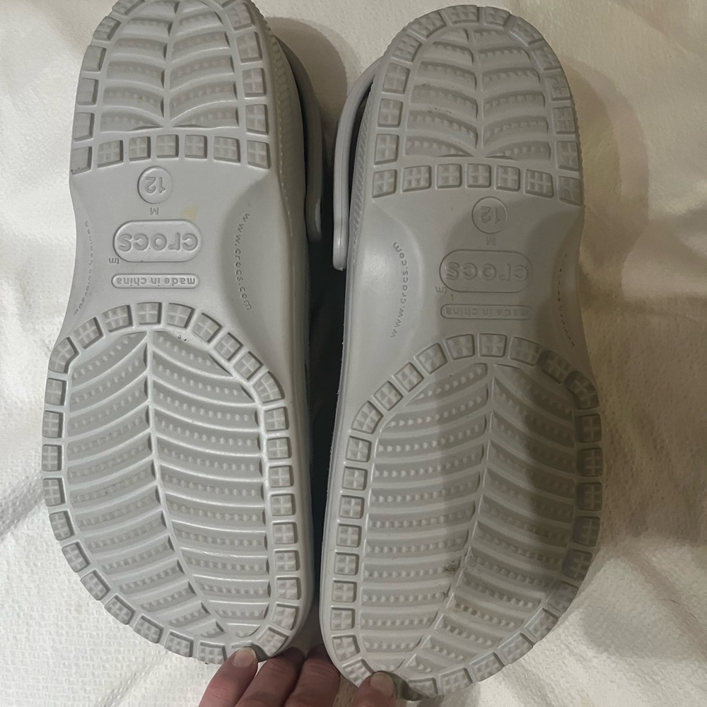 NWOT CROCS Classic Clogs - Picture 8 of 10